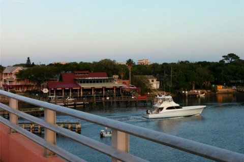 Condo in New Smyrna Beach, Florida, 1 bedroom  № 1519861 - photo 25