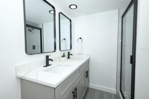 Copropriété à louer à Orlando, Floride: 2 chambres, 119.38 m2 № 1846516 - photo 17