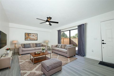 Copropriété à louer à Orlando, Floride: 2 chambres, 119.38 m2 № 1846516 - photo 12
