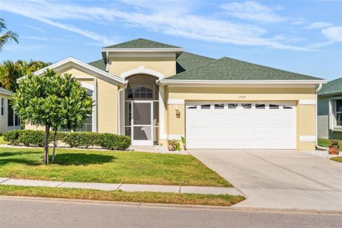 Villa ou maison à Cape Coral, Floride 3 chambres, 137.68 m2 № 2142876