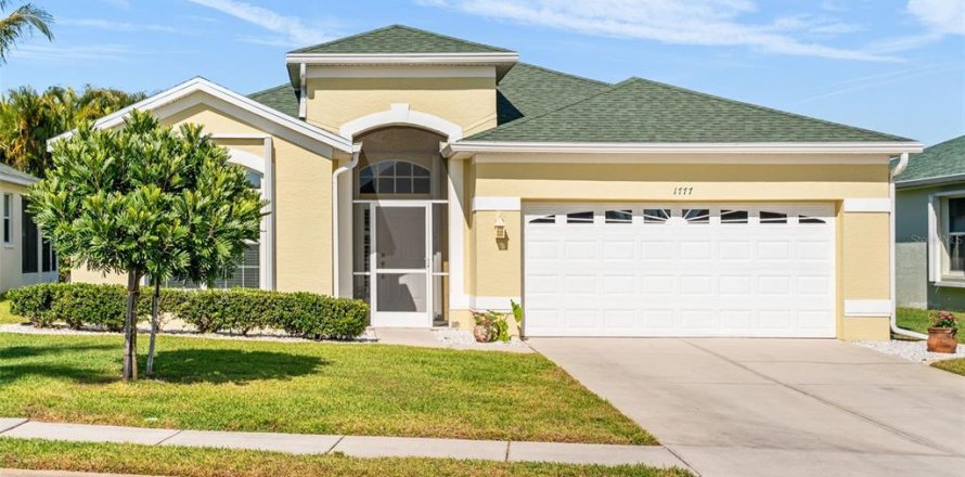 Villa ou maison à Cape Coral, Floride 3 chambres, 137.68 m2 № 2142876