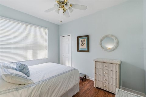 Villa ou maison à vendre à Cape Coral, Floride: 3 chambres, 137.68 m2 № 2142876 - photo 24