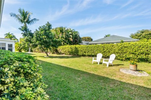 Villa ou maison à vendre à Cape Coral, Floride: 3 chambres, 137.68 m2 № 2142876 - photo 30