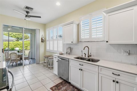 Villa ou maison à vendre à Cape Coral, Floride: 3 chambres, 137.68 m2 № 2142876 - photo 9