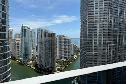 Condominio en alquiler en Miami, Florida, 2 dormitorios, 116.59 m2 № 2007938 - foto 13