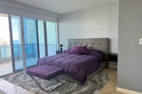 Condominio en alquiler en Miami, Florida, 2 dormitorios, 116.59 m2 № 2007938 - foto 6