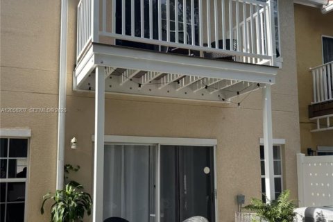 Townhouse in Kissimmee, Florida 3 bedrooms № 2189570 - photo 22