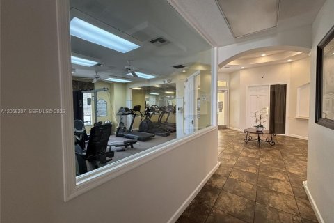 Townhouse in Kissimmee, Florida 3 bedrooms № 2189570 - photo 11