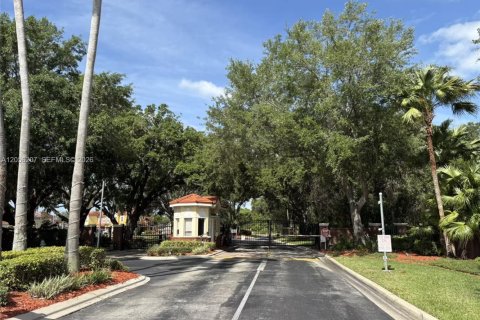 Townhouse in Kissimmee, Florida 3 bedrooms № 2189570 - photo 6
