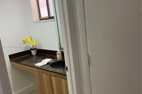 Copropriété à louer à Miami, Floride: 1 chambre, 65.5 m2 № 1857499 - photo 21