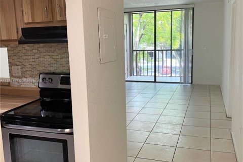 Copropriété à louer à Miami, Floride: 1 chambre, 65.5 m2 № 1857499 - photo 11