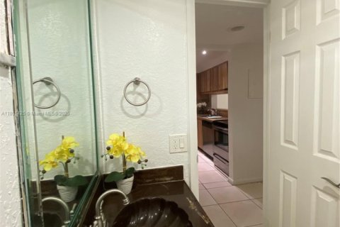 Copropriété à louer à Miami, Floride: 1 chambre, 65.5 m2 № 1857499 - photo 20