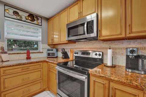 Villa ou maison à vendre à Plantation, Floride: 3 chambres, 129.13 m2 № 1990247 - photo 17