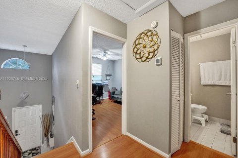 Villa ou maison à vendre à Plantation, Floride: 3 chambres, 129.13 m2 № 1990247 - photo 24