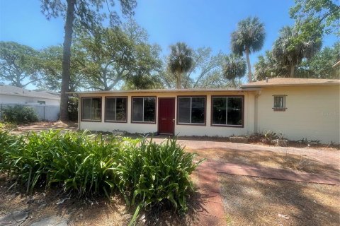 House in Tampa, Florida 3 bedrooms, 177.26 sq.m. № 1736966 - photo 6