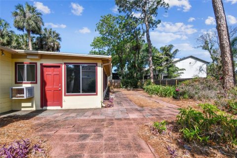 House in Tampa, Florida 3 bedrooms, 177.26 sq.m. № 1736966 - photo 20