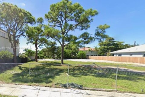Terreno en venta en Fort Lauderdale, Florida № 1987882 - foto 3