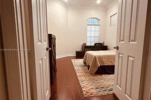 Casa en venta en Pembroke Pines, Florida, 4 dormitorios, 361.3 m2 № 1934002 - foto 17