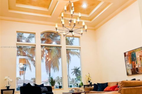 Casa en venta en Pembroke Pines, Florida, 4 dormitorios, 361.3 m2 № 1934002 - foto 22