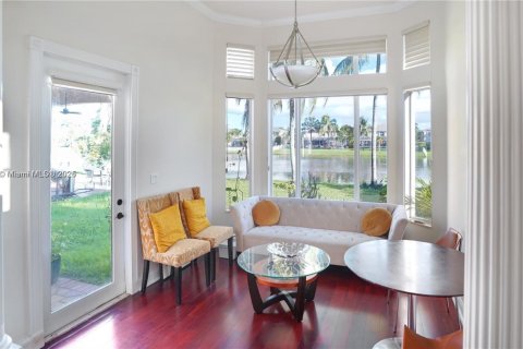 Casa en venta en Pembroke Pines, Florida, 4 dormitorios, 361.3 m2 № 1934002 - foto 14