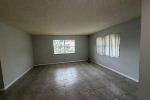 Copropriété à louer à Deerfield Beach, Floride: 1 chambre, 62.24 m2 № 2191774 - photo 4