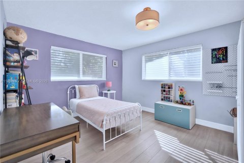 Villa ou maison à vendre à Palmetto Bay, Floride: 3 chambres, 175.59 m2 № 1988728 - photo 18