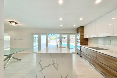 Villa ou maison à vendre à Palmetto Bay, Floride: 3 chambres, 175.59 m2 № 1988728 - photo 14