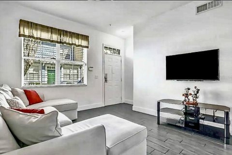 Townhouse in Kissimmee, Florida 3 bedrooms, 120.4 sq.m. № 1826881 - photo 3