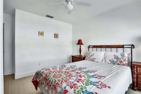 Touwnhouse à vendre à Kissimmee, Floride: 3 chambres, 120.4 m2 № 1826881 - photo 15
