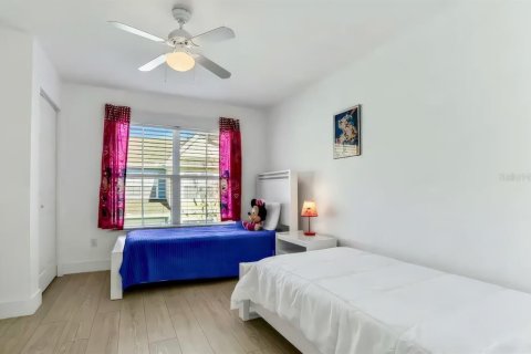 Townhouse in Kissimmee, Florida 3 bedrooms, 120.4 sq.m. № 1826881 - photo 12