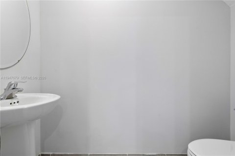 Adosado en venta en Homestead, Florida, 3 dormitorios, 129.41 m2 № 2058158 - foto 15