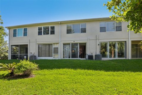 Touwnhouse à vendre à Palm Harbor, Floride: 2 chambres, 117.71 m2 № 2122309 - photo 22