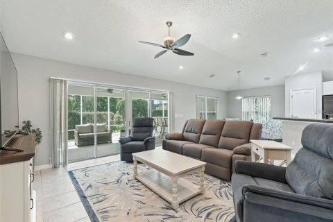 Casa en alquiler en The Villages, Florida, 3 dormitorios, 186.18 m2 № 1837130 - foto 5