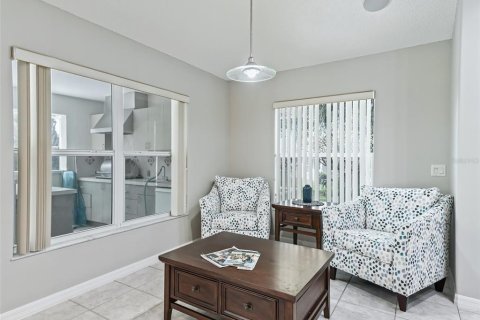 Casa en alquiler en The Villages, Florida, 3 dormitorios, 186.18 m2 № 1837130 - foto 8