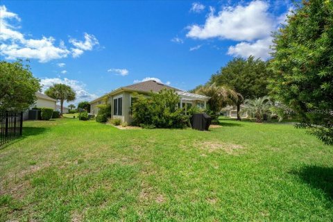 House in Ocala, Florida 2 bedrooms, 148.27 sq.m. № 2218283 - photo 30
