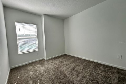 Townhouse in Davenport, Florida 3 bedrooms, 156.91 sq.m. № 2233141 - photo 14