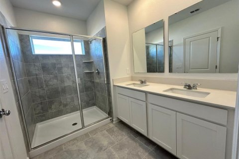 Townhouse in Davenport, Florida 3 bedrooms, 156.91 sq.m. № 2233141 - photo 13