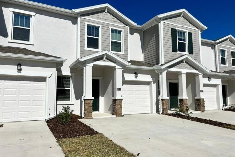 Townhouse in Davenport, Florida 3 bedrooms, 156.91 sq.m. № 2233141