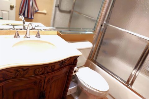 Купить кондоминиум в Дирфилд-Бич, Флорида 3 комнаты, 77.57м2, № 2187409 - фото 14