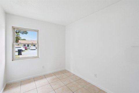 Duplex à vendre à Orlando, Floride: 3 chambres, 94.95 m2 № 2152055 - photo 15