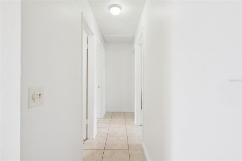 Duplex à vendre à Orlando, Floride: 3 chambres, 94.95 m2 № 2152055 - photo 10