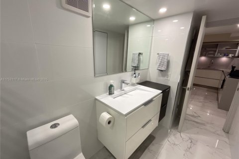 Copropriété à vendre à Miami, Floride: 1 chambre, 74.41 m2 № 1936371 - photo 14