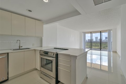 Condominio en venta en Aventura, Florida, 1 dormitorio, 84.82 m2 № 1861303 - foto 6