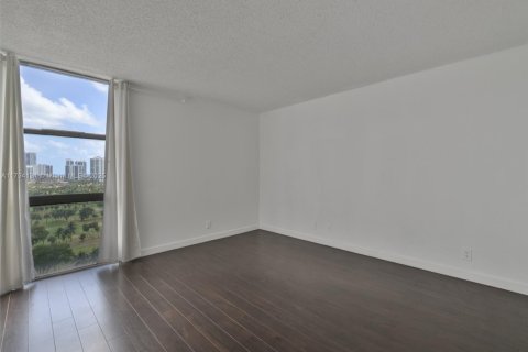 Condominio en venta en Aventura, Florida, 1 dormitorio, 84.82 m2 № 1861303 - foto 12