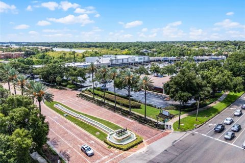 Casa en venta en Orlando, Florida, 5 dormitorios, 264.59 m2 № 1913589 - foto 27