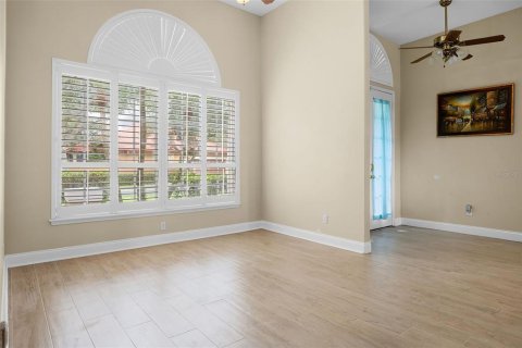 Casa en venta en Orlando, Florida, 5 dormitorios, 264.59 m2 № 1913589 - foto 3