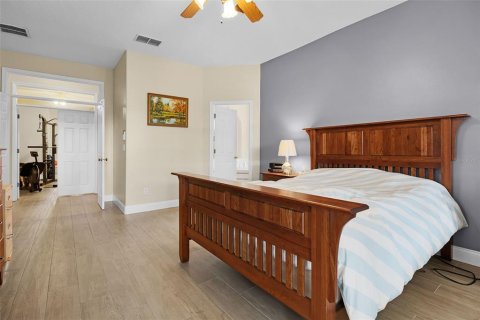 Casa en venta en Orlando, Florida, 5 dormitorios, 264.59 m2 № 1913589 - foto 17