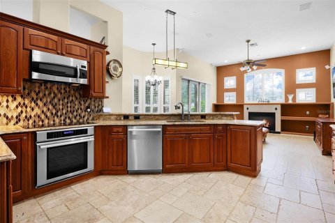 Casa en venta en Orlando, Florida, 5 dormitorios, 264.59 m2 № 1913589 - foto 12