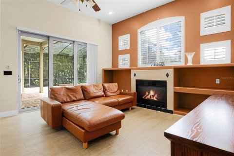 Casa en venta en Orlando, Florida, 5 dormitorios, 264.59 m2 № 1913589 - foto 7