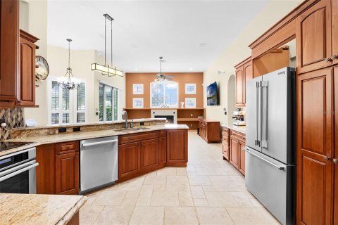 Casa en venta en Orlando, Florida, 5 dormitorios, 264.59 m2 № 1913589 - foto 11